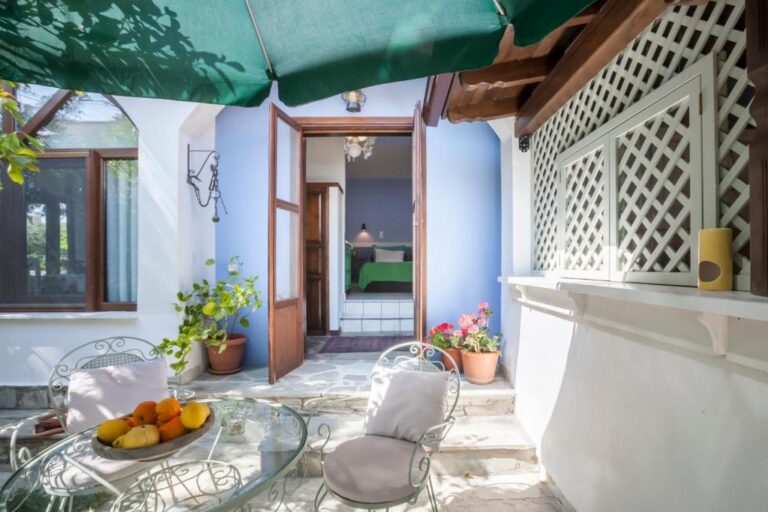 Room 2 garden area